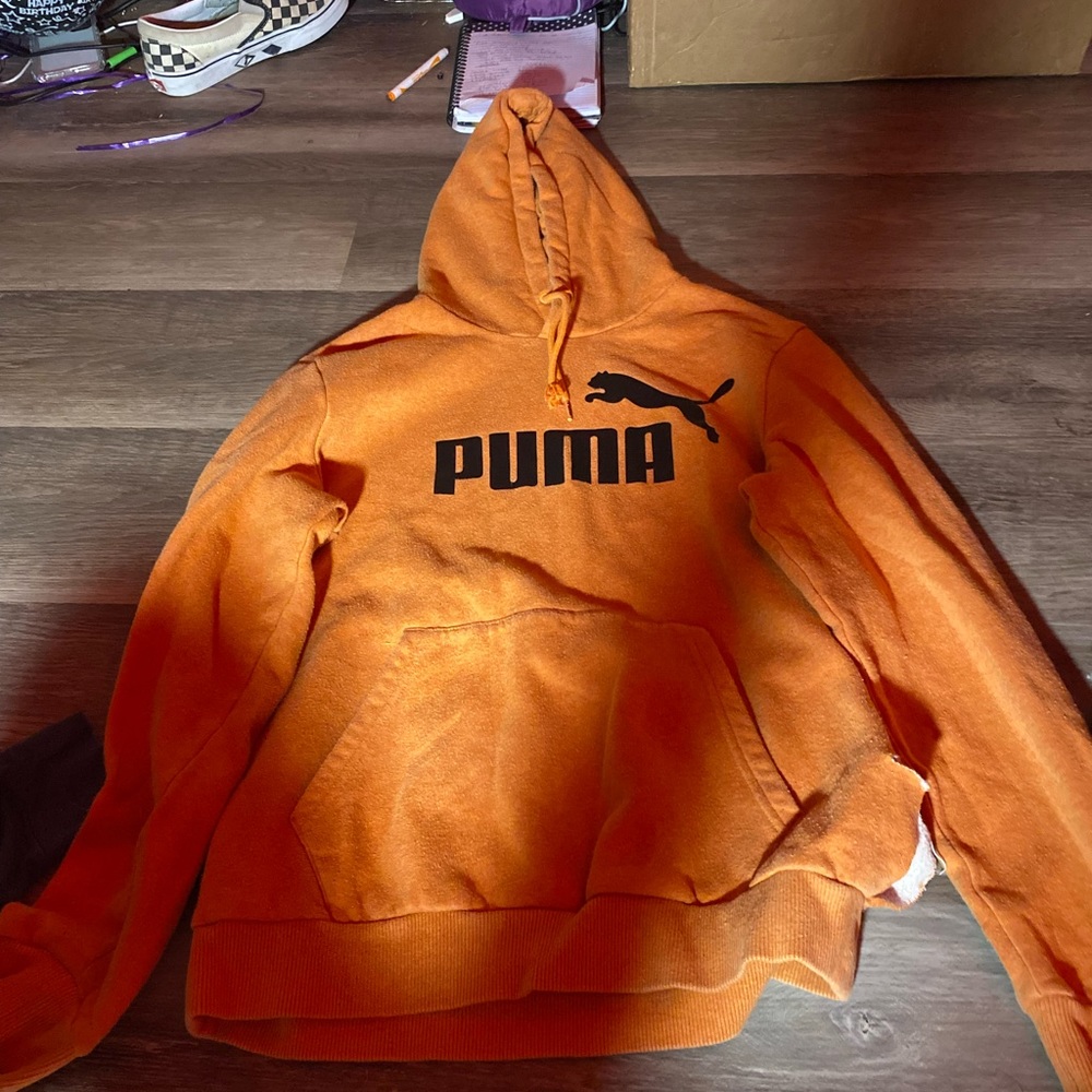 Puma sweater
